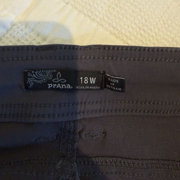 Prana Pants Womens 18W Gray Halle Convertible Roll Up Gorpcore Hiking Outdoor - Picture 9 of 16
